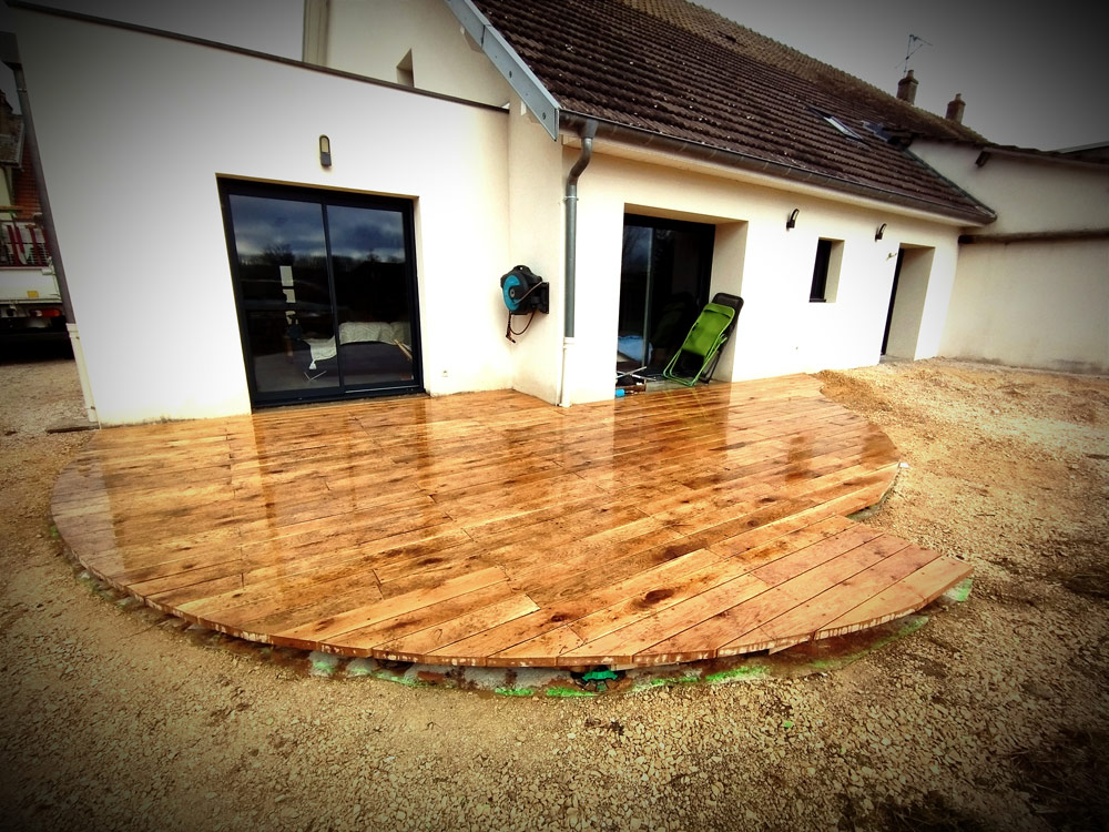 terrasse en chêne sur plot